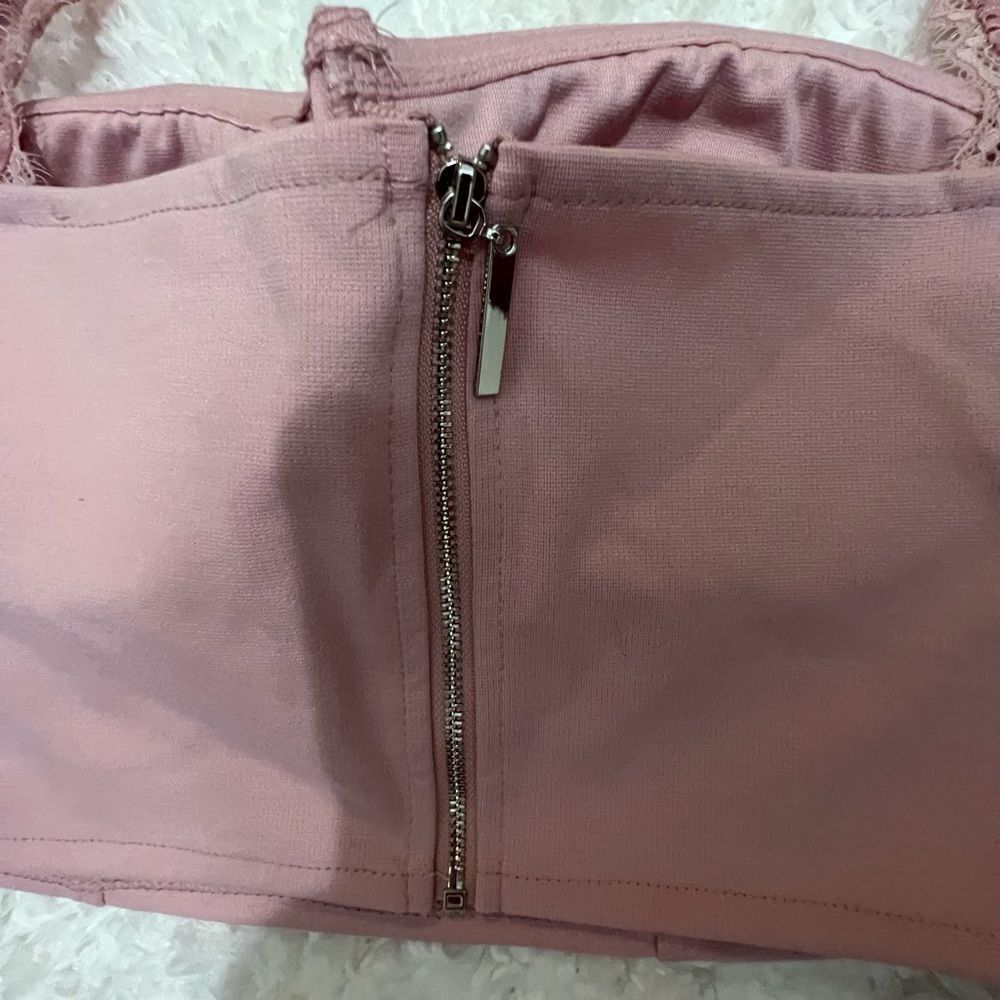 Fashion nova the simple things lace crop top in pink size large - Picture 8 of 10